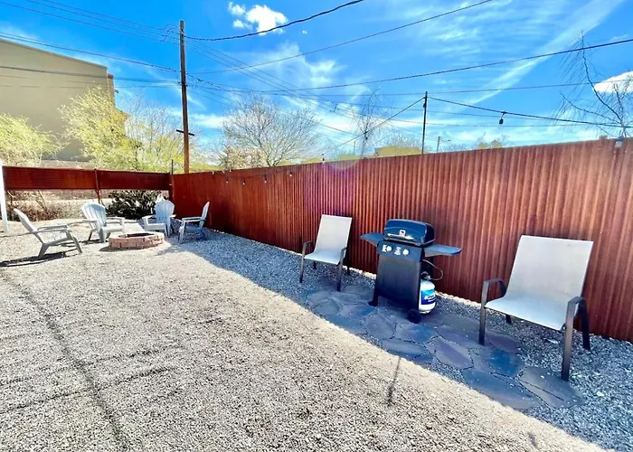 Casita, 1 Bedroom 1 Ba, Near U Of A, Fully Fenced Tucson